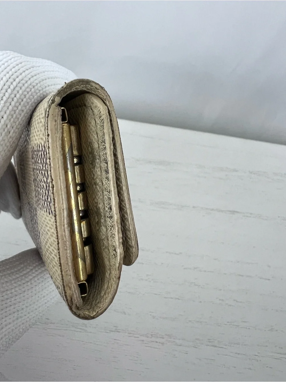 Louis Vuitton Damier Azur 4 Key Ring Holder
